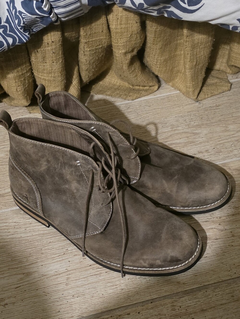 Original Penguin Men's Brown Suede Slip-On Casual Shoe - Picture 2 of 6